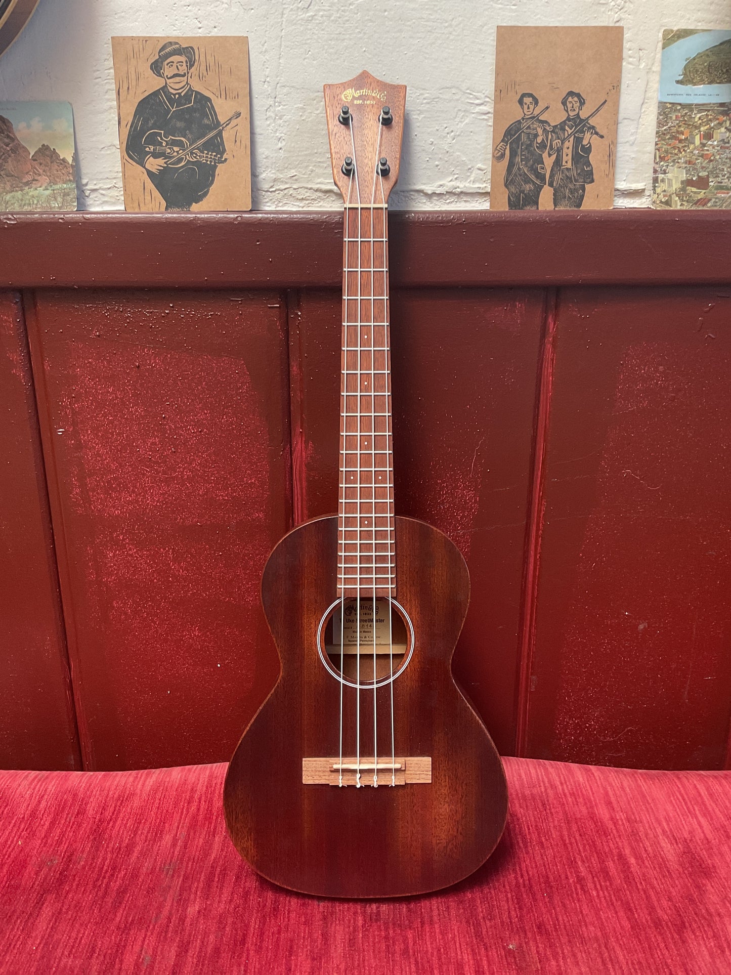 Martin T1 StreetMaster Tenor Ukulele with Bag
