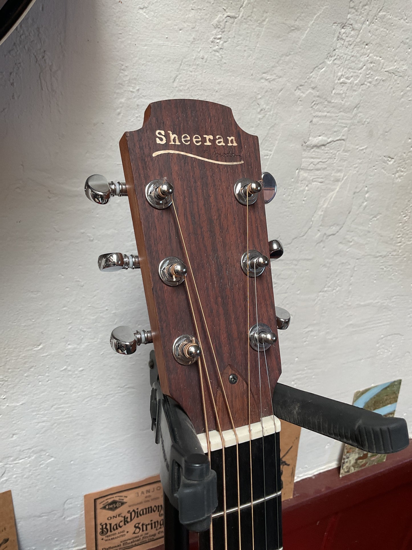 Sheeran by Lowden W03 Mini Parlor Acoustic-Electric Guitar