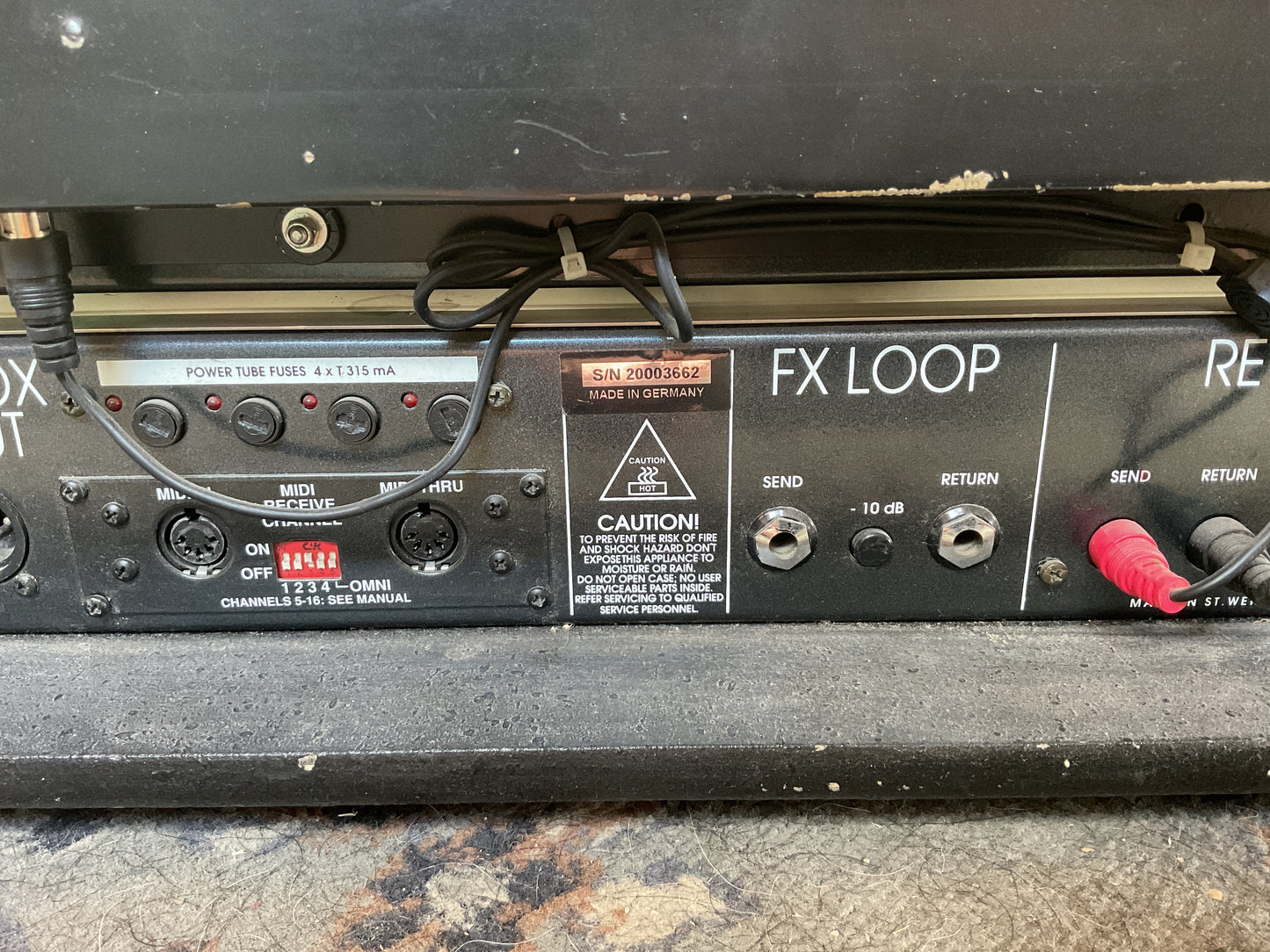 Hughes & Kettner TriAmp (MK 1 EL 34 Model) with Cabinet
