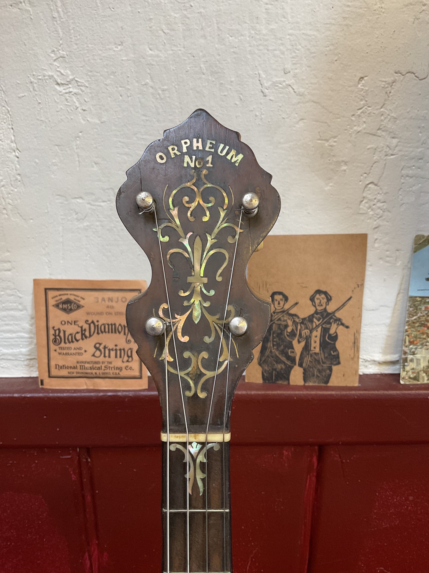 Orpheum #1 Tenor Banjo (1910s) with Case