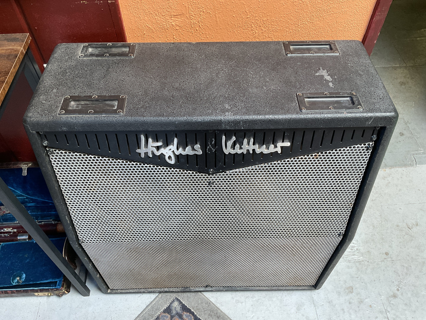 Hughes & Kettner TriAmp (MK 1 EL 34 Model) with Cabinet