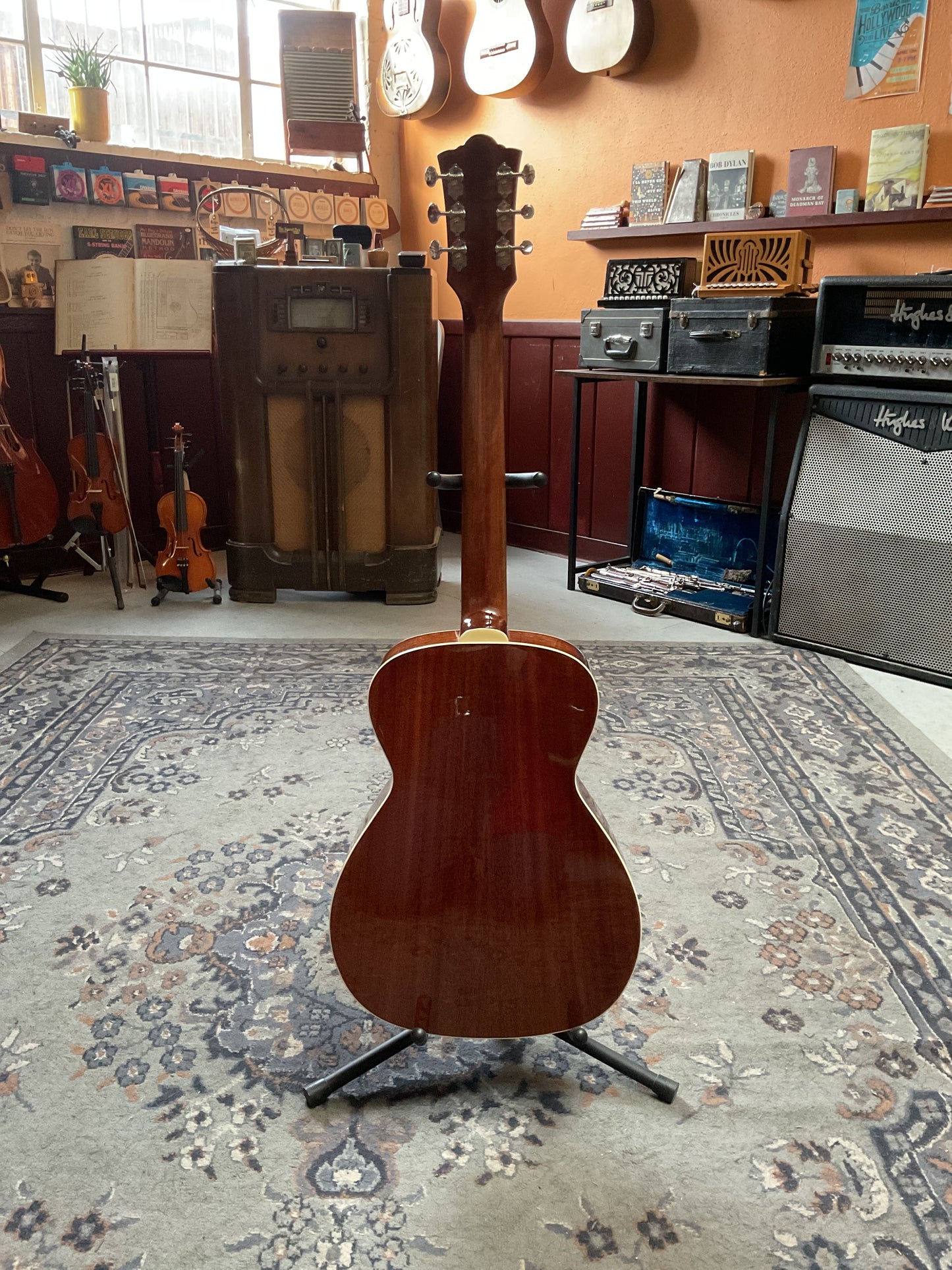 Guild M140 Acoustic Guitar with Guild Premium Gig Bag