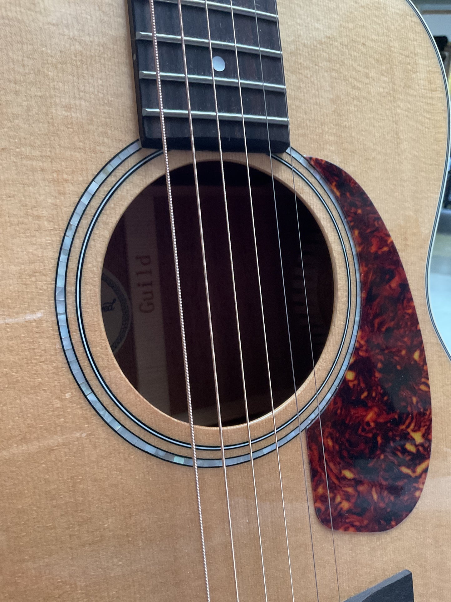 Guild M140 Acoustic Guitar with Guild Premium Gig Bag