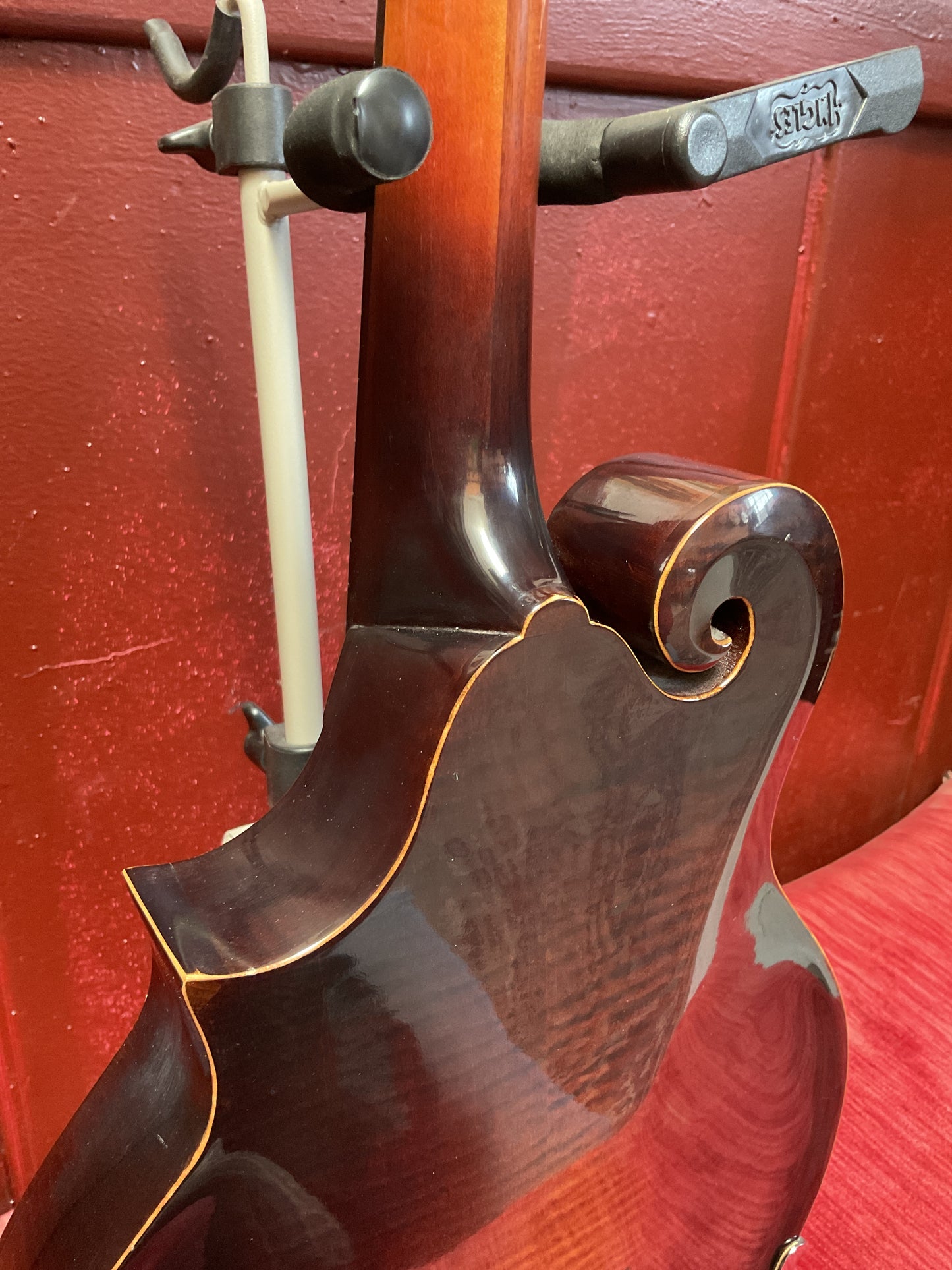 Howard Morris No. 223 F-Style Mandolin (2012) with Case