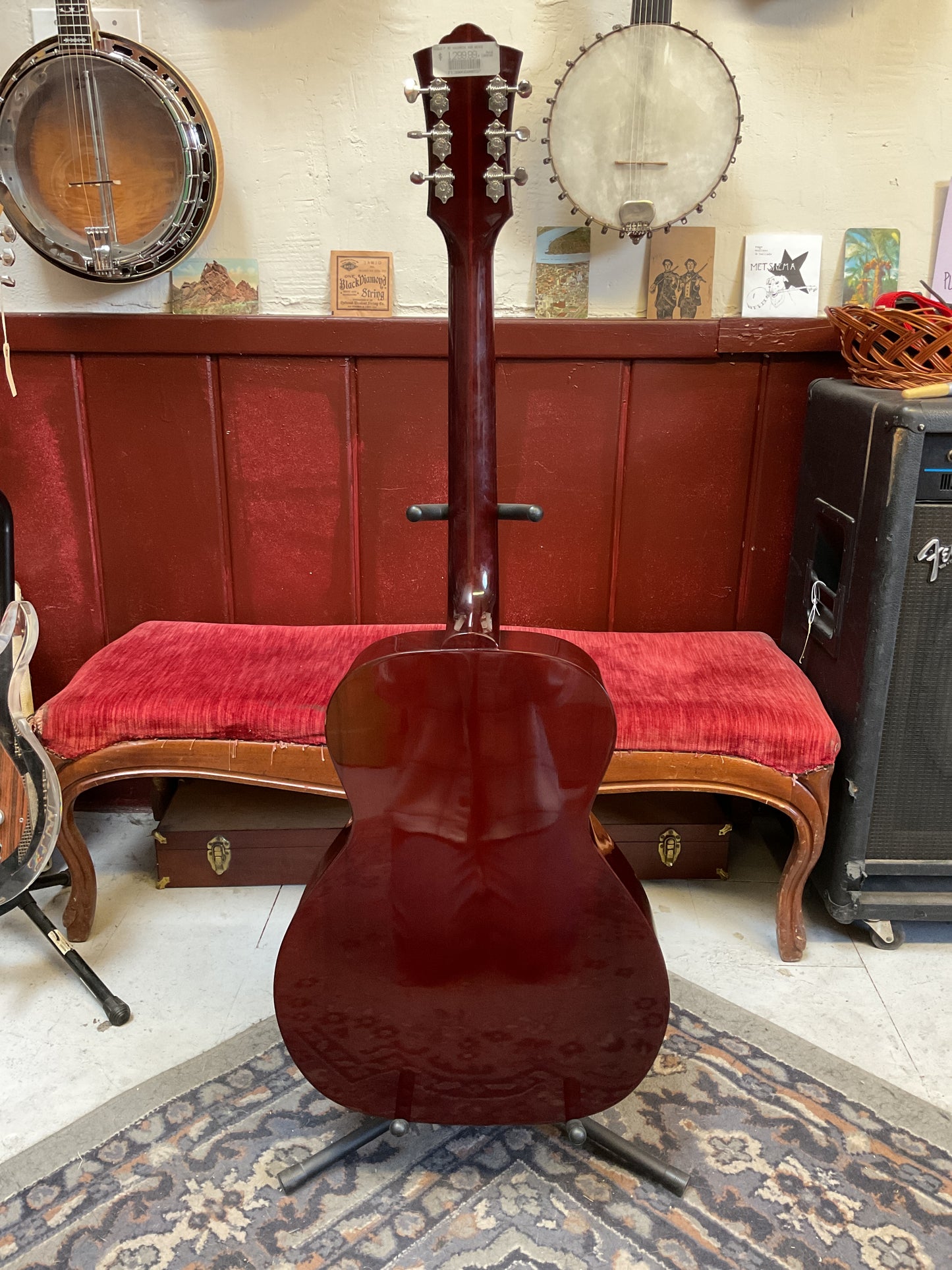 Guild F-40 Sunburst Acoustic Guitar (2006) with Case