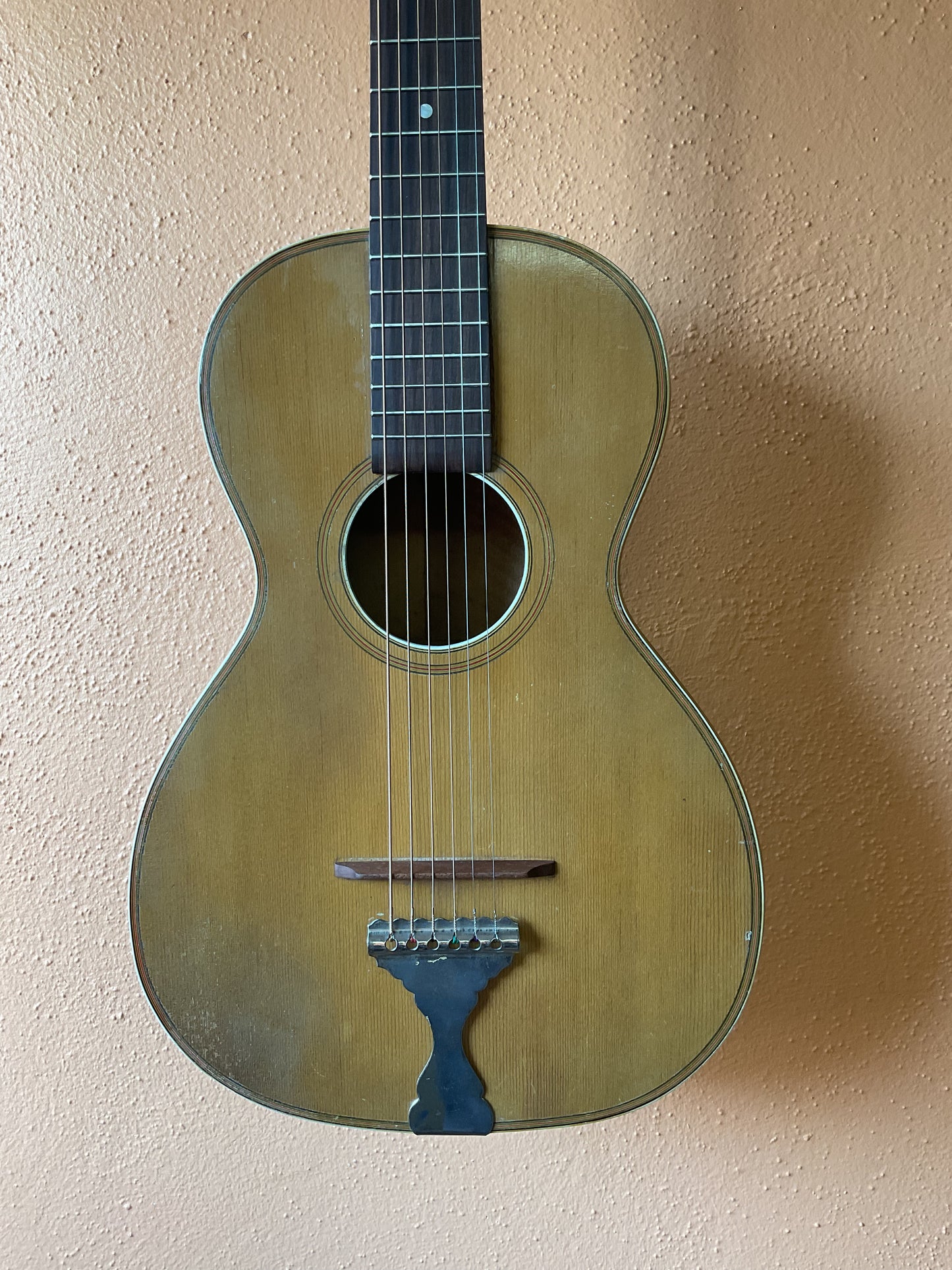 Early 1900s Parlor Guitar (No Label)