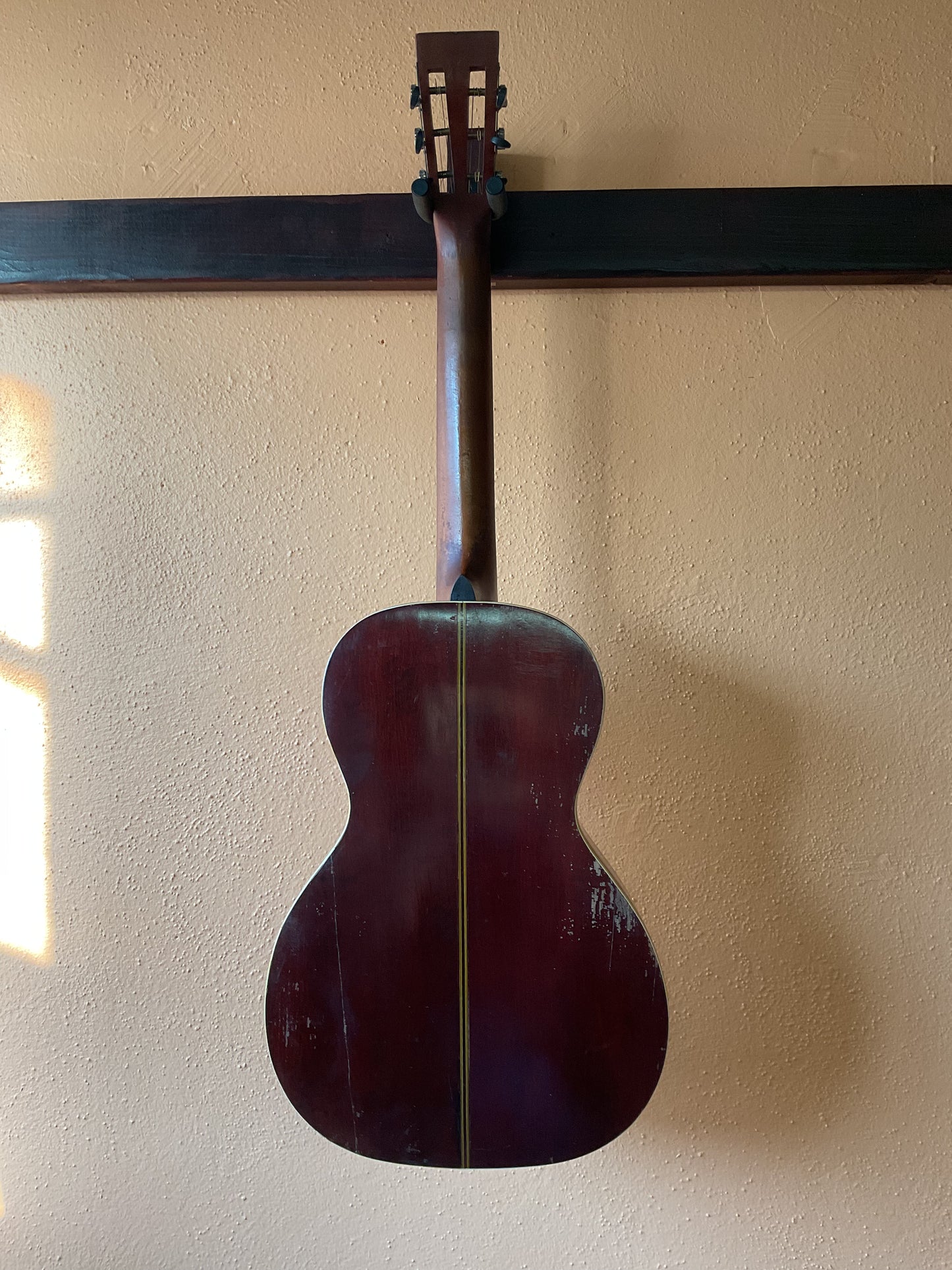 Early 1900s Parlor Guitar (No Label)