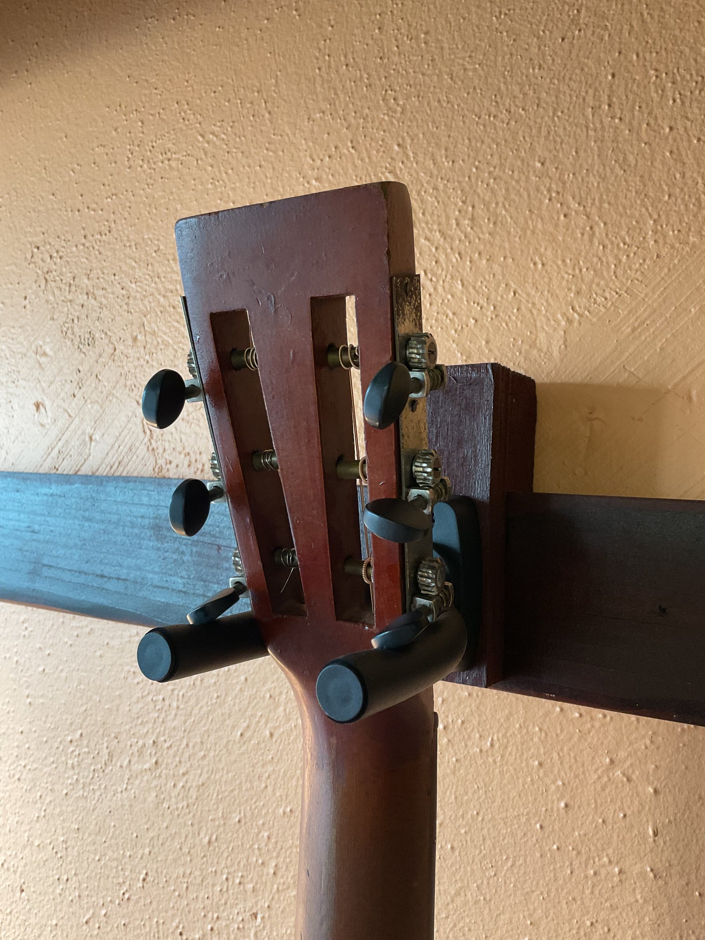 Early 1900s Parlor Guitar (No Label)