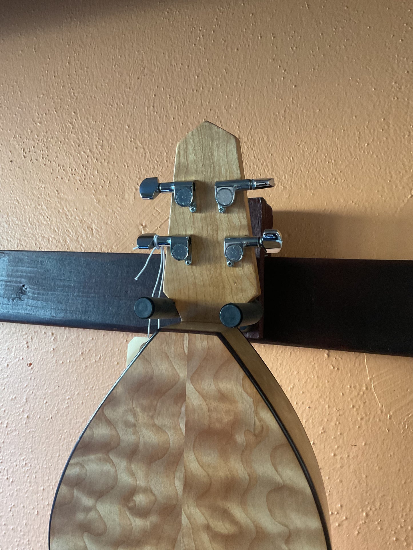 Bonnie Carol Curly Maple Mountain Dulcimer (1979) with Case