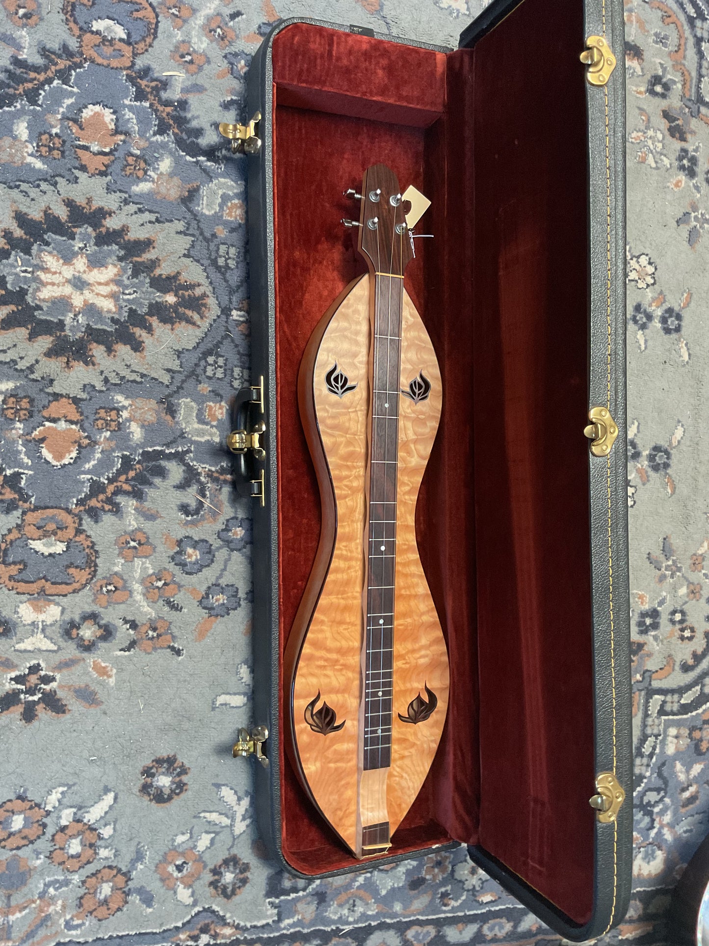 Bonnie Carol Curly Maple Mountain Dulcimer (1979) with Case