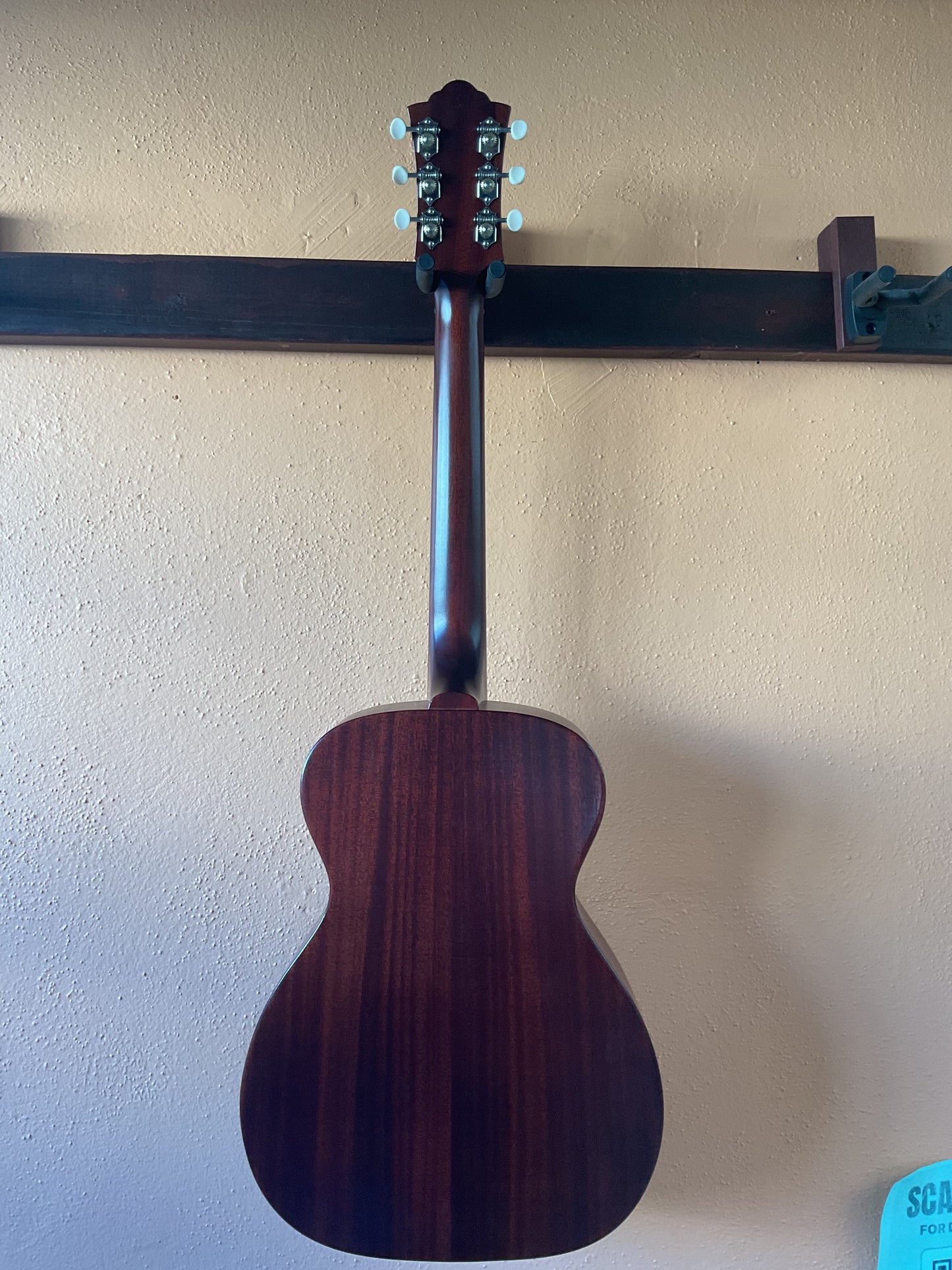 Guild M-20 Acoustic Guitar (2022)