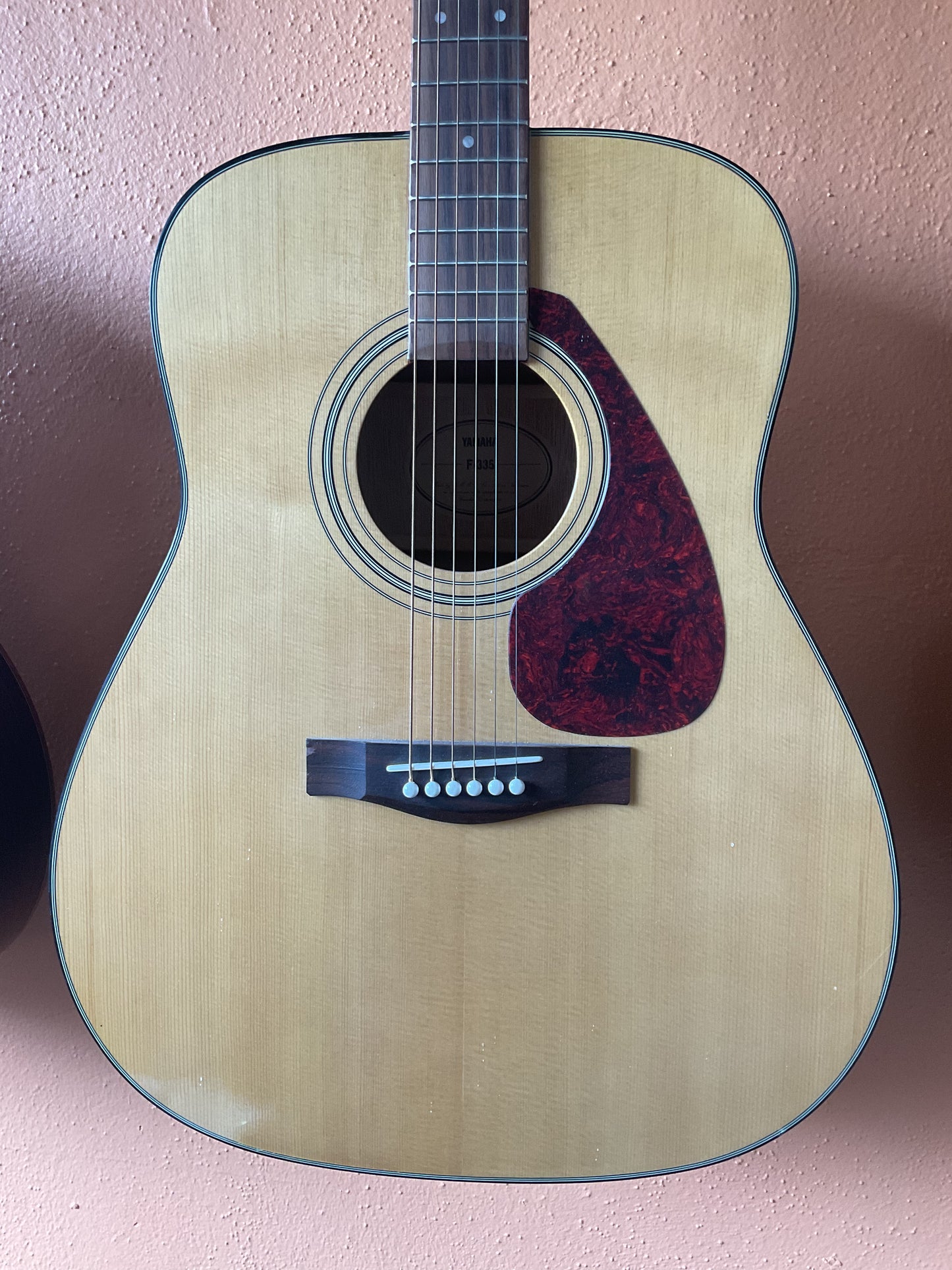 Yamaha F-335 Acoustic Guitar