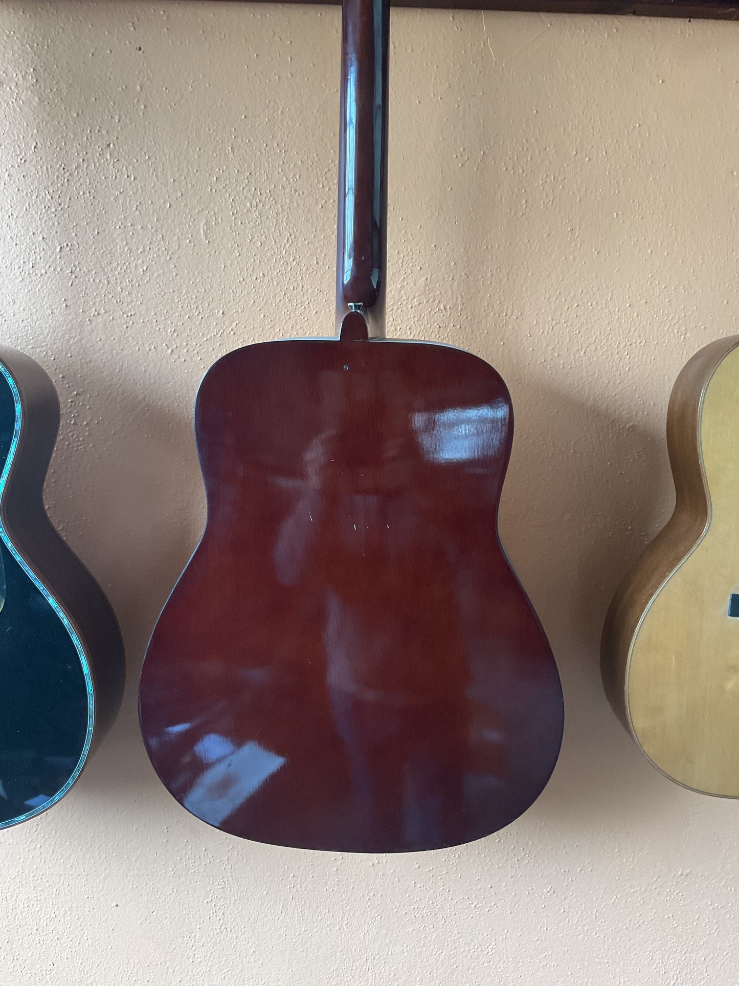 Yamaha F-335 Acoustic Guitar