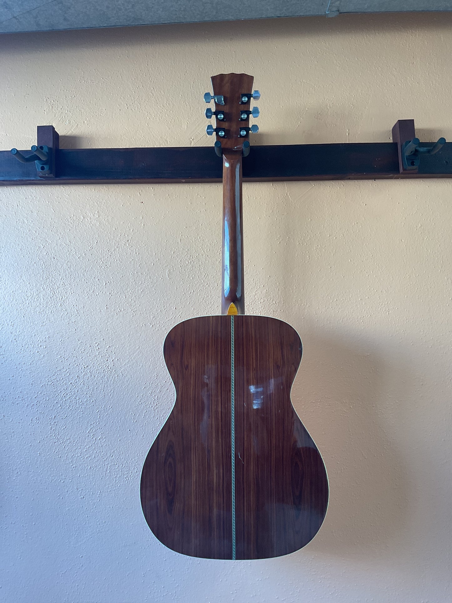 Ventura V-12 Acoustic Guitar (1960s) with Case and Strap