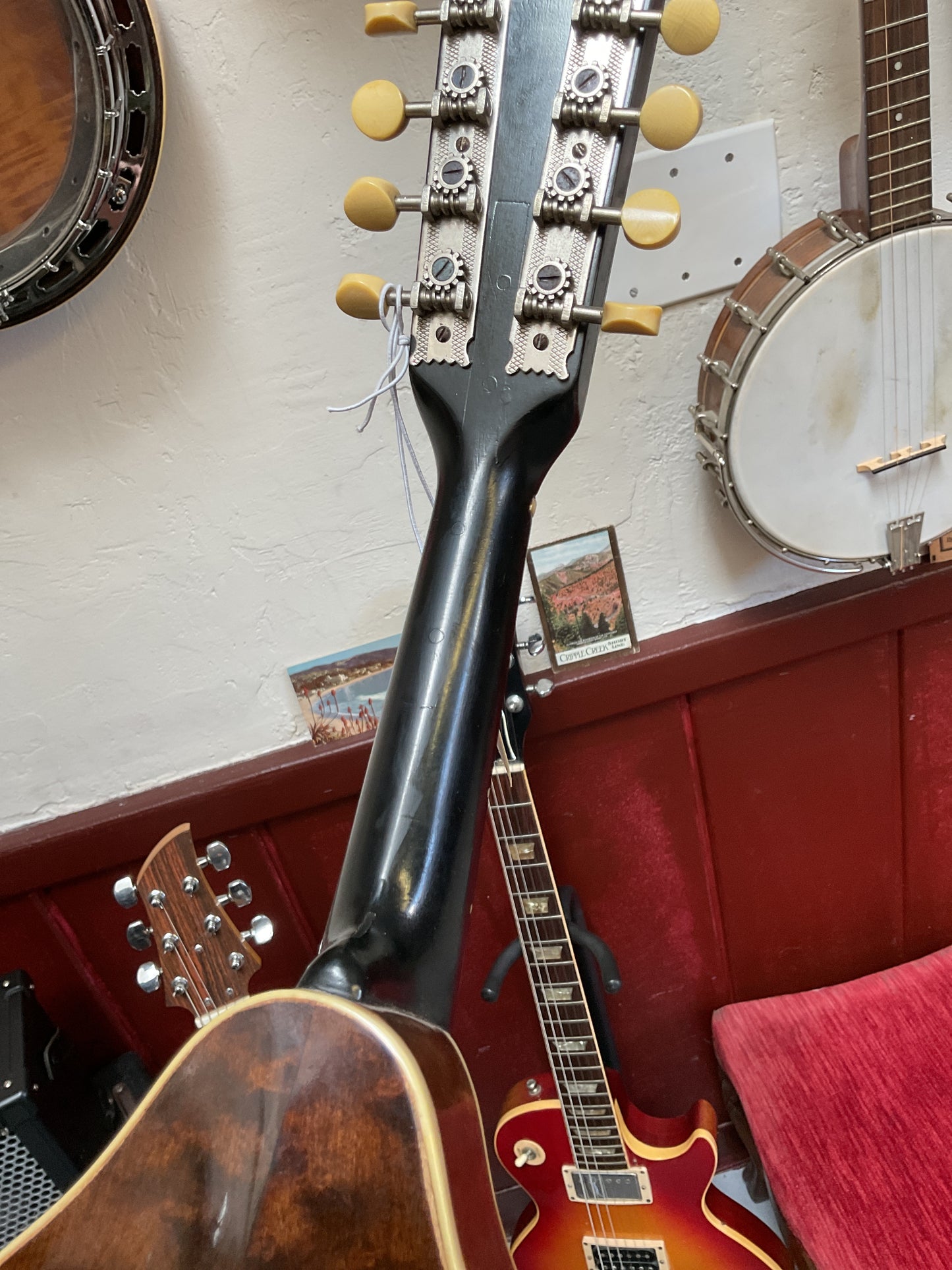 Washburn Style C Mandolin (c. 1920s) with Case