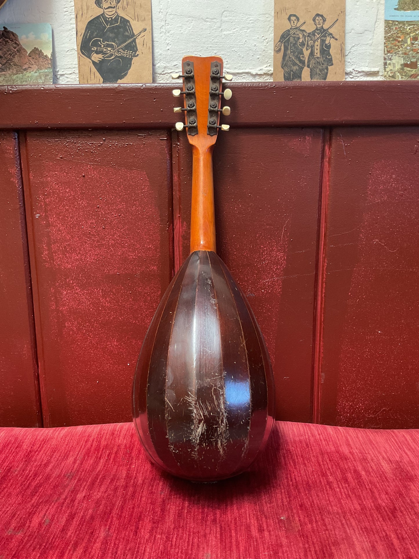 American Conservatory Bowl Back Mandolin (1910/20s)