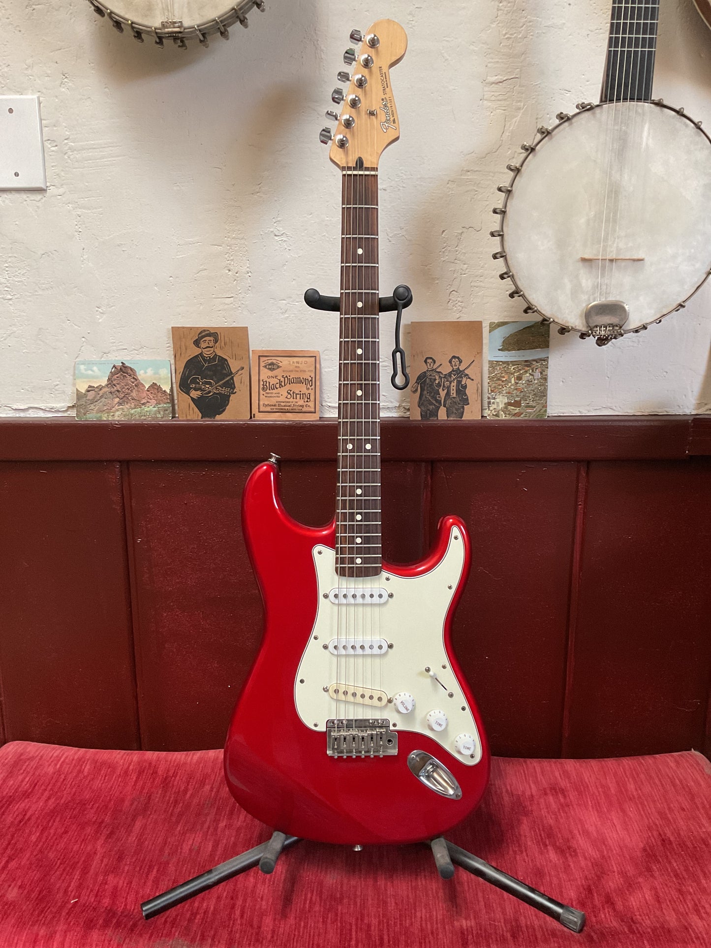 Red Fender 60th Anniversary Stratocaster MIM (2006) with Bag