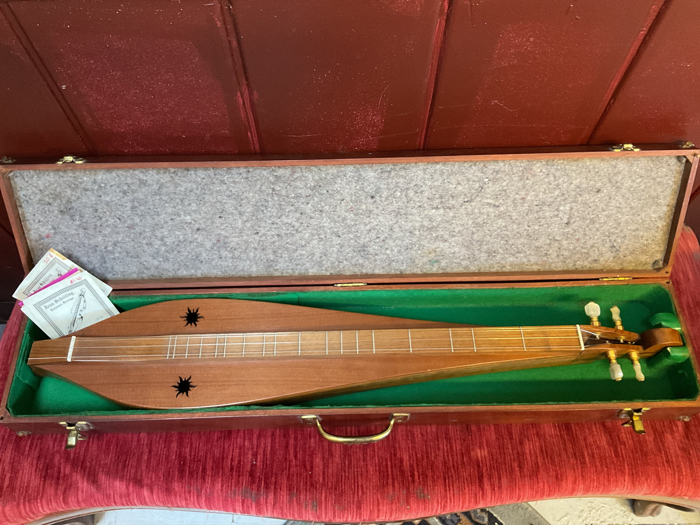 Sunhearth Lap Dulcimer (1981)