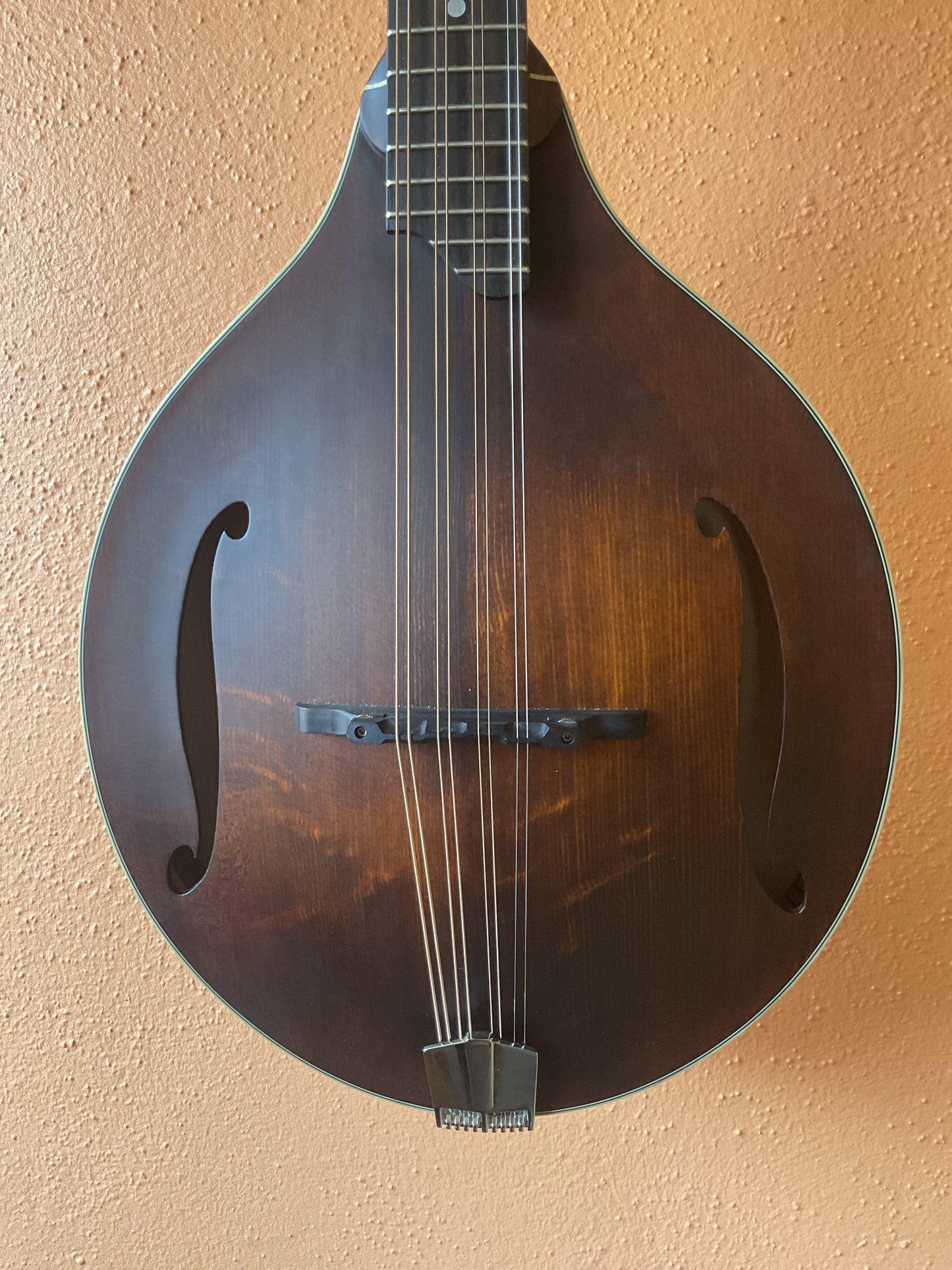 Eastman MDO305 Octave Mandolin with Bag