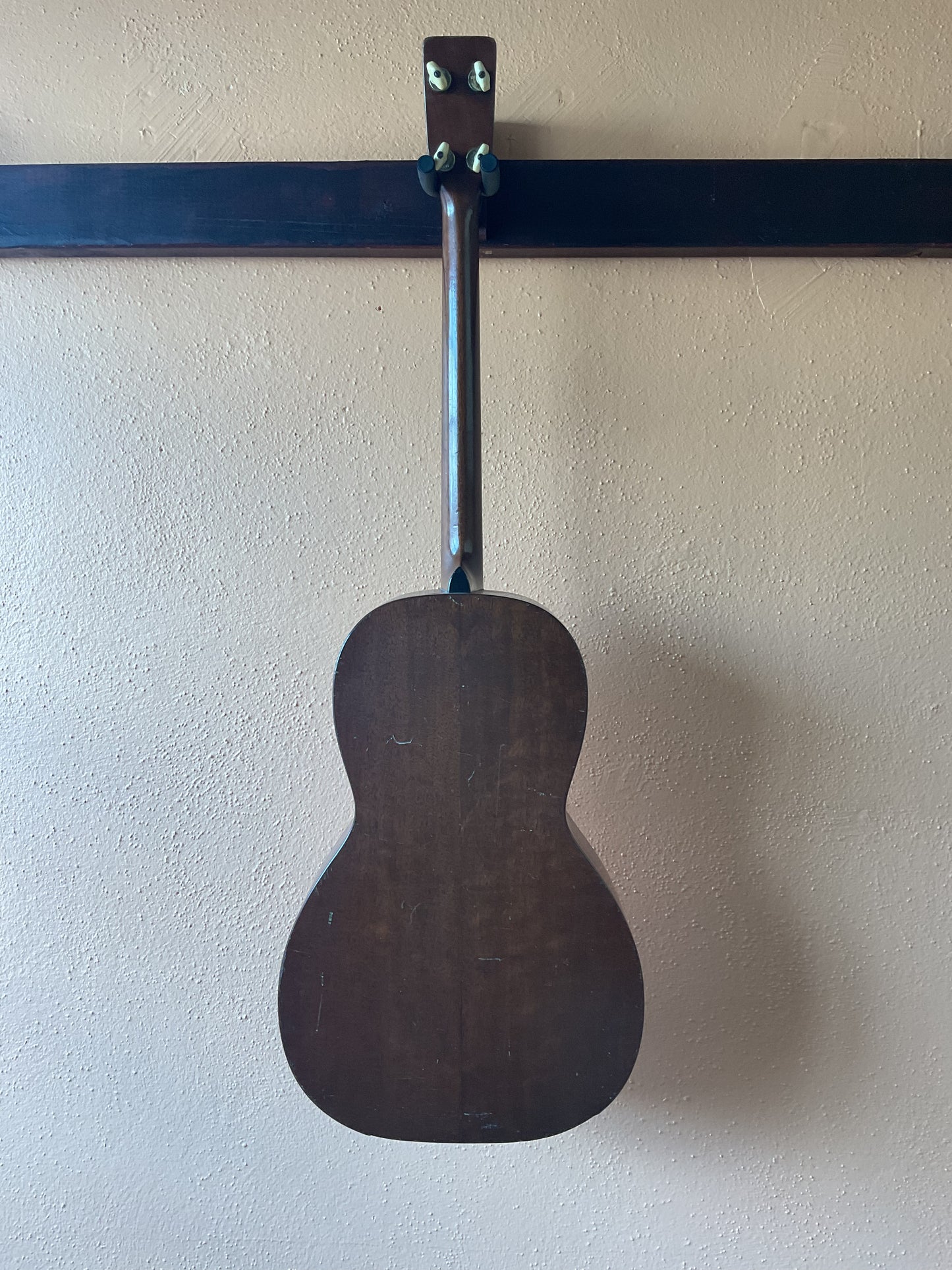 Martin 2-18T Tenor Guitar (1929)