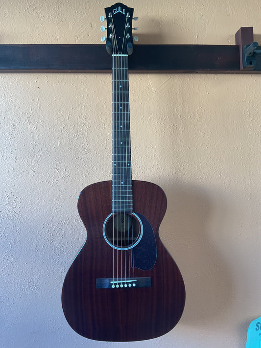 Guild M-20 Acoustic Guitar (2022)