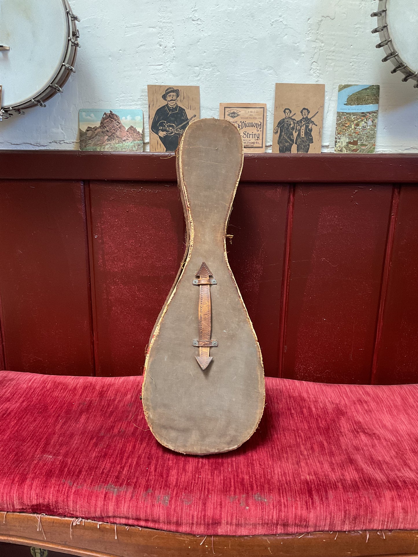 Washburn Bowl Back Mandolin (1910s) with Original Case