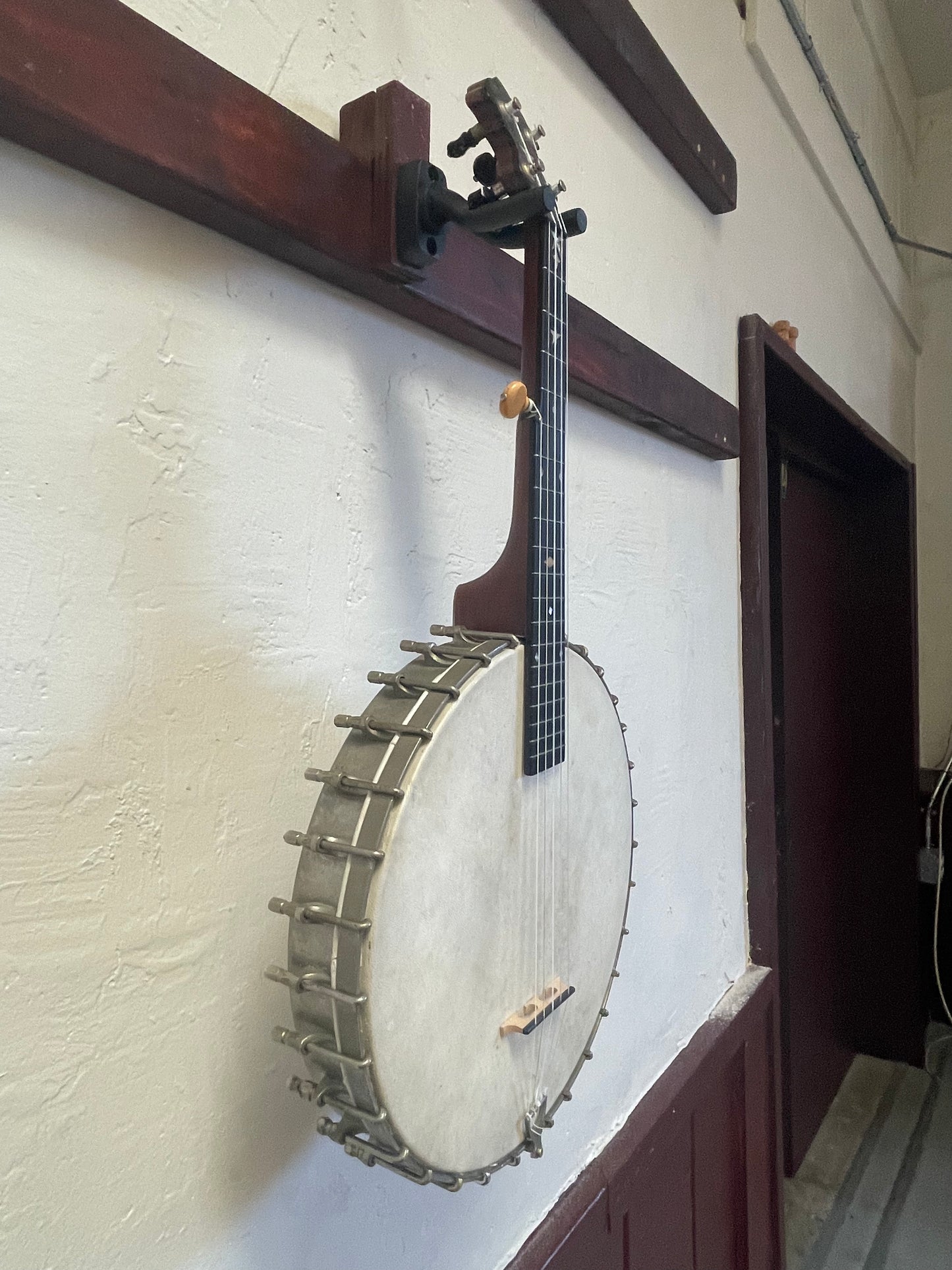 1890s S. S. Stewart Banjeaurine (Short Scale Banjo) with Bag