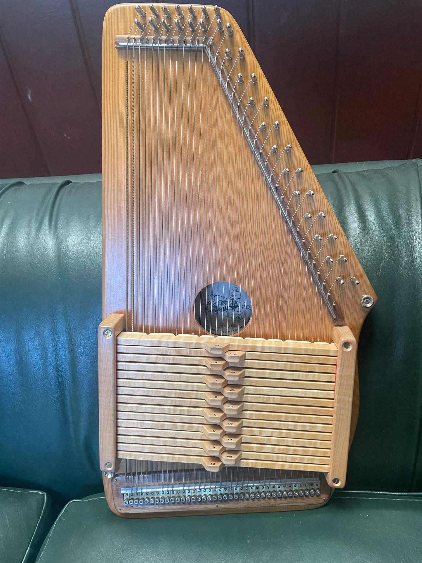 Lumbert Mountain Music 15-Chord Autoharp (2013) with Fine Tuners and Bag